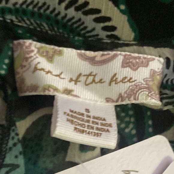 NWT Band of the Free Bonnie Emerald Black Floral Boho Gypsy Bodysuit Size Small - Picture 11 of 12